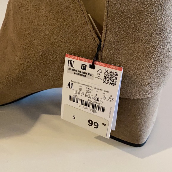 Zara Suede Ankle Boots - Picture 3 of 3